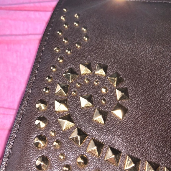 Micheal kors dark brown clutch - Picture 2 of 7